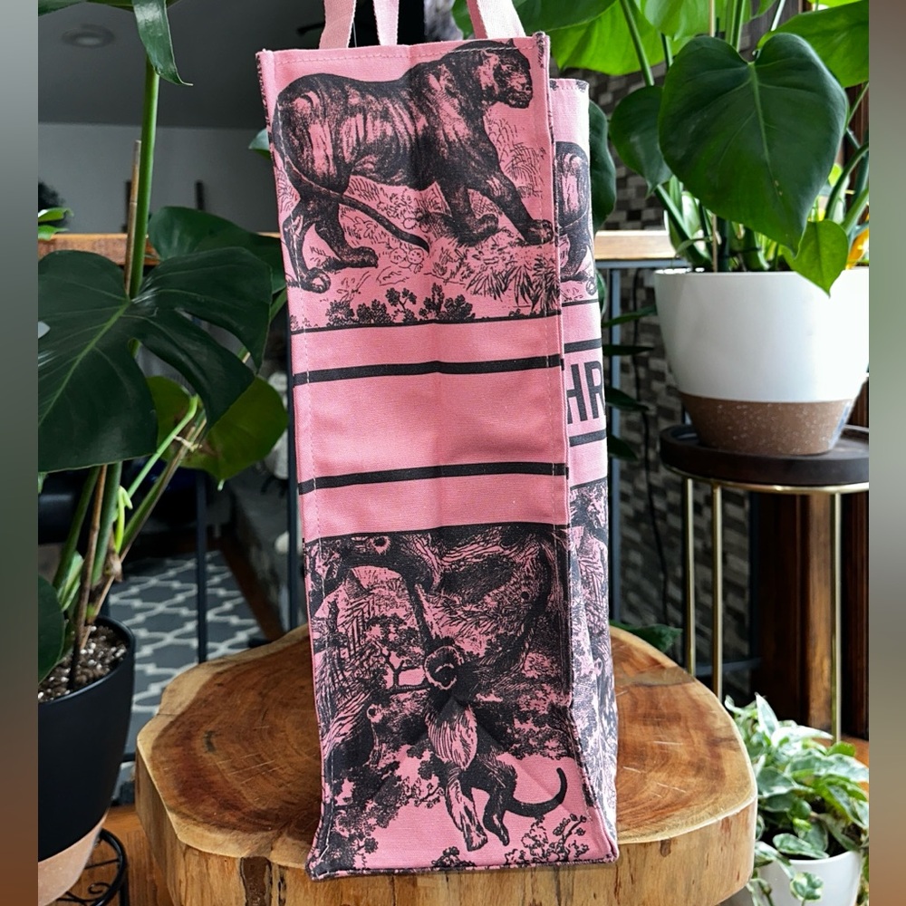 Christian Dior Dioriviera Pink Toile de Jouy Canvas Tote Bag GWP COA - Picture 7 of 13